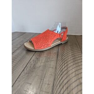 Clarks Sandals 8 Orange Suede Reyna Swirl Floral Laser Cut Coastal Comfort